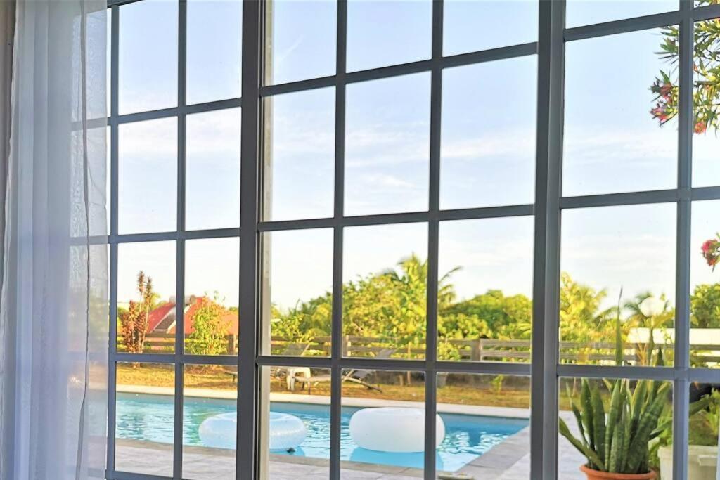 Villa Oneway, Piscine Privee, Classee 3 Etoiles Sainte-Rose Exterior foto