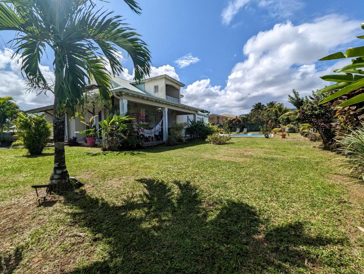 Villa Oneway, Piscine Privee, Classee 3 Etoiles Sainte-Rose Exterior foto